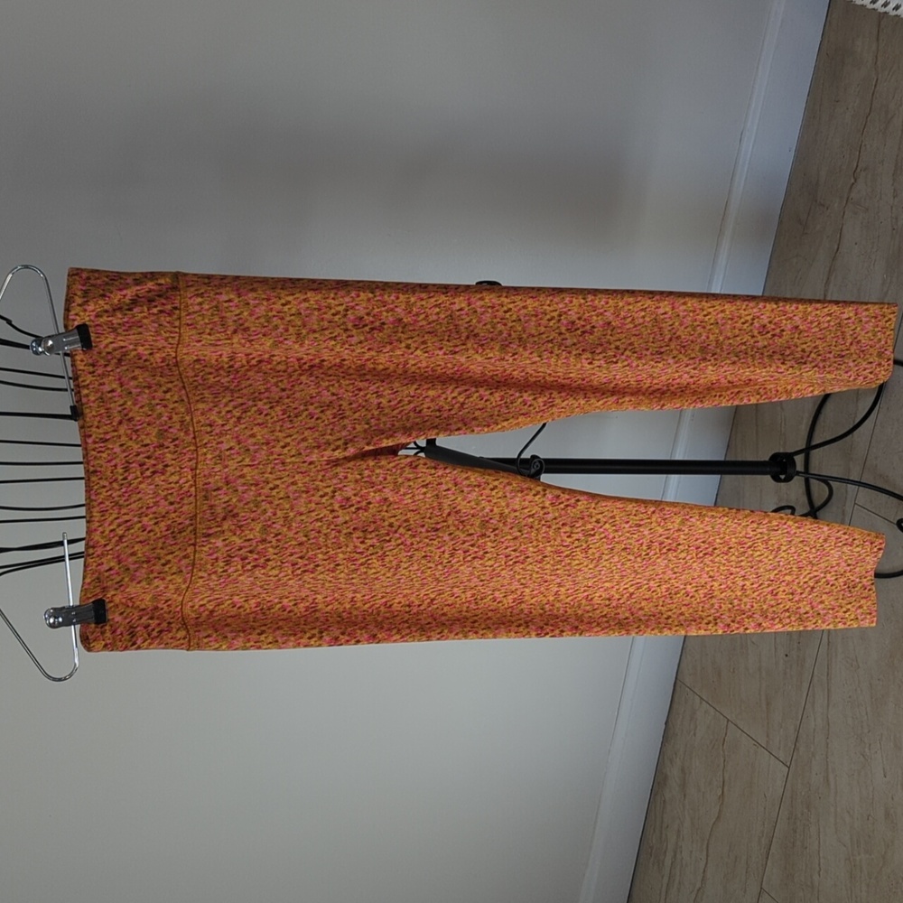 Nwt Lou and grey leggings